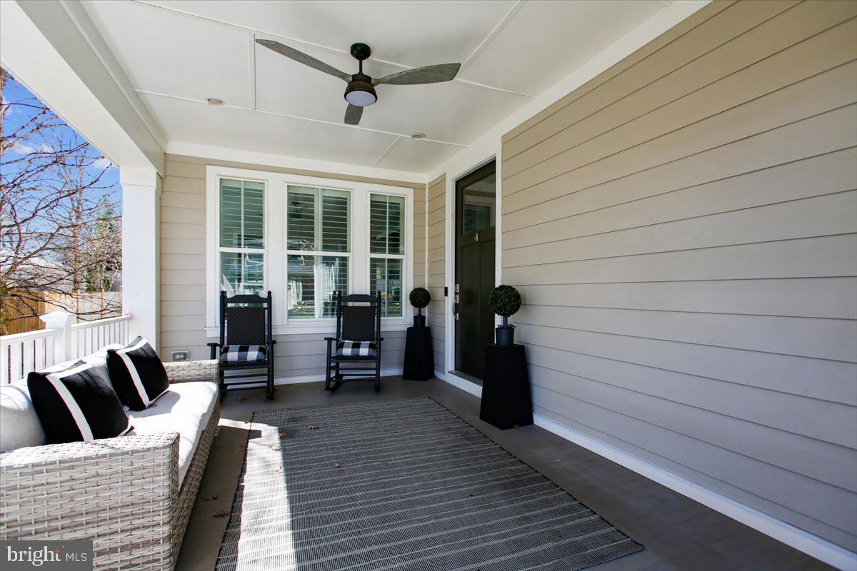 WEST MC LEAN - Residential