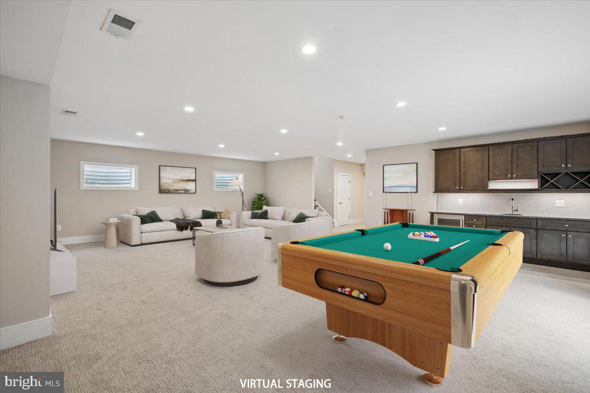 WEST MC LEAN - Residential