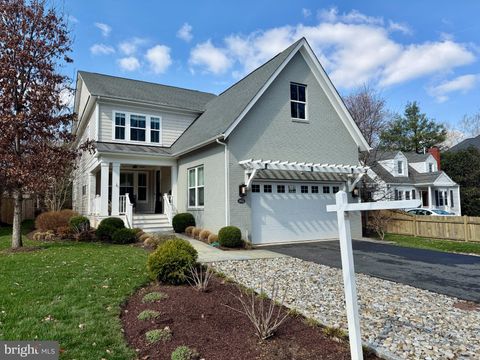1462 SPRING VALE AVENUE MCLEAN VA 22101