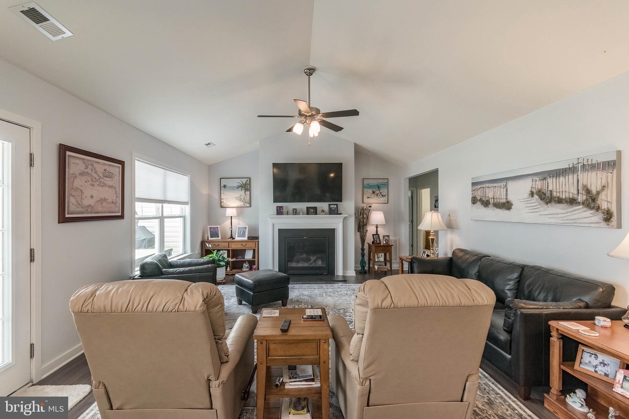 BRIDLE CREEK - Residential