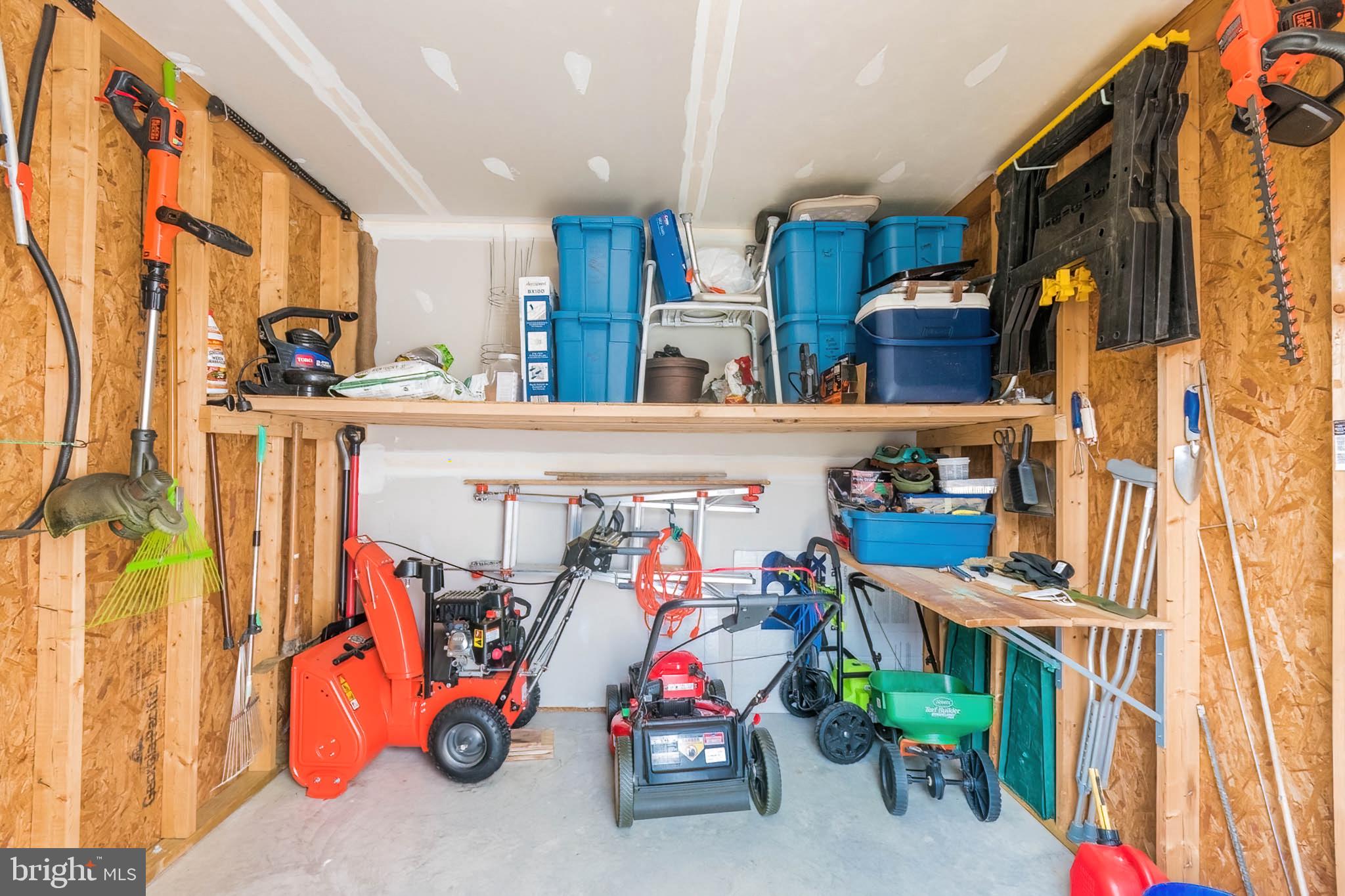 BRIDLE CREEK - Residential