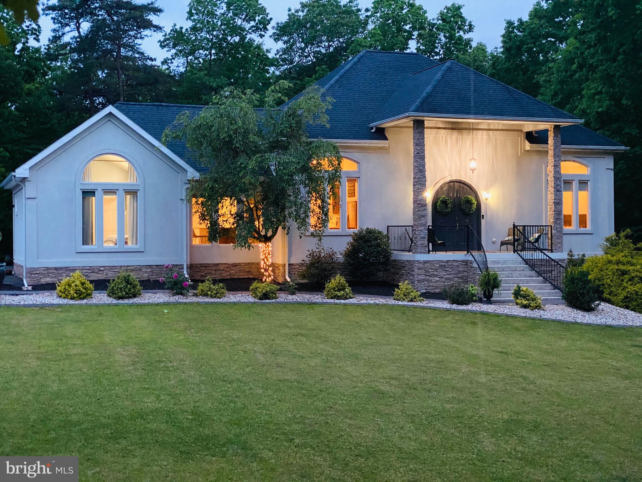 LAKEWOOD - Residential