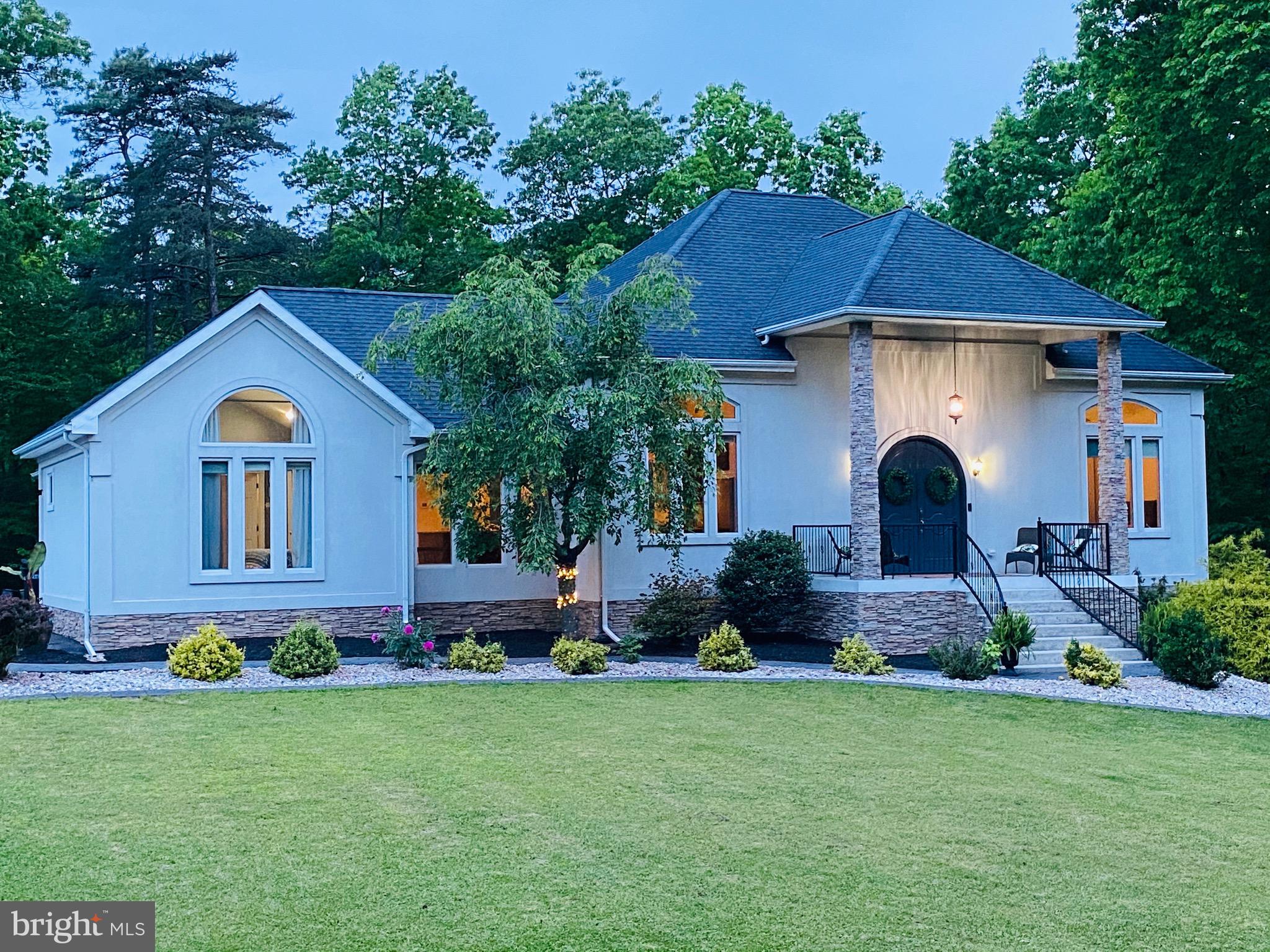 LAKEWOOD - Residential