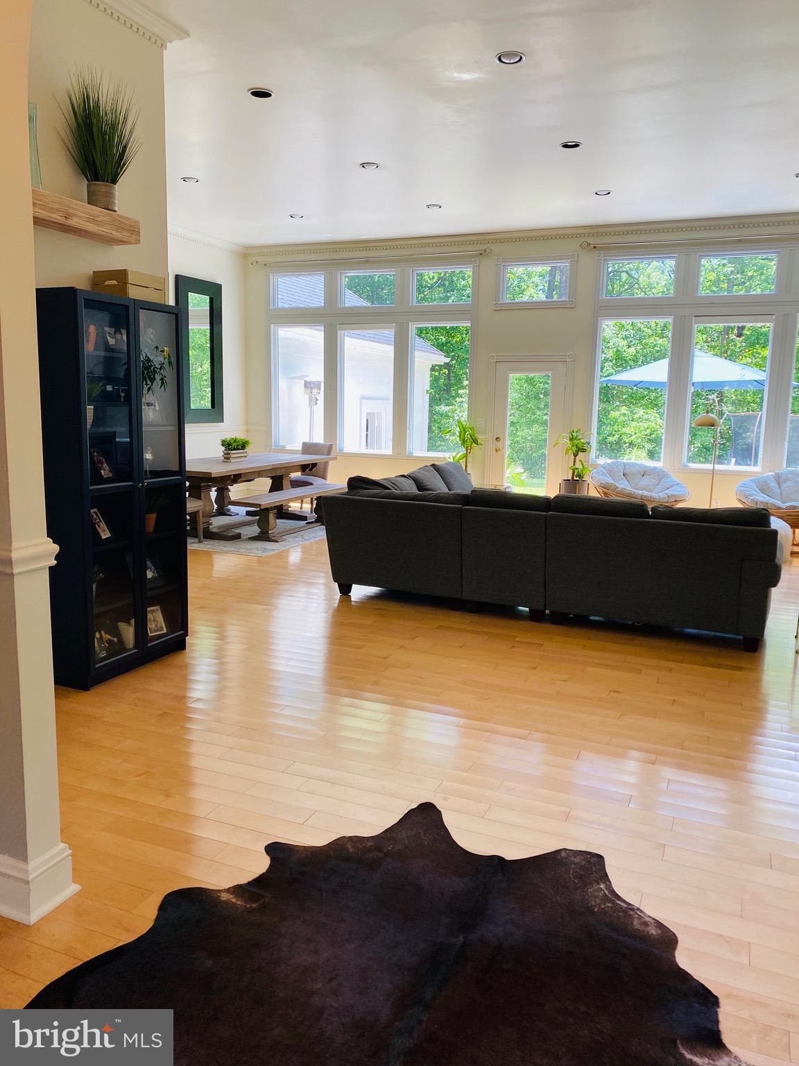 LAKEWOOD - Residential