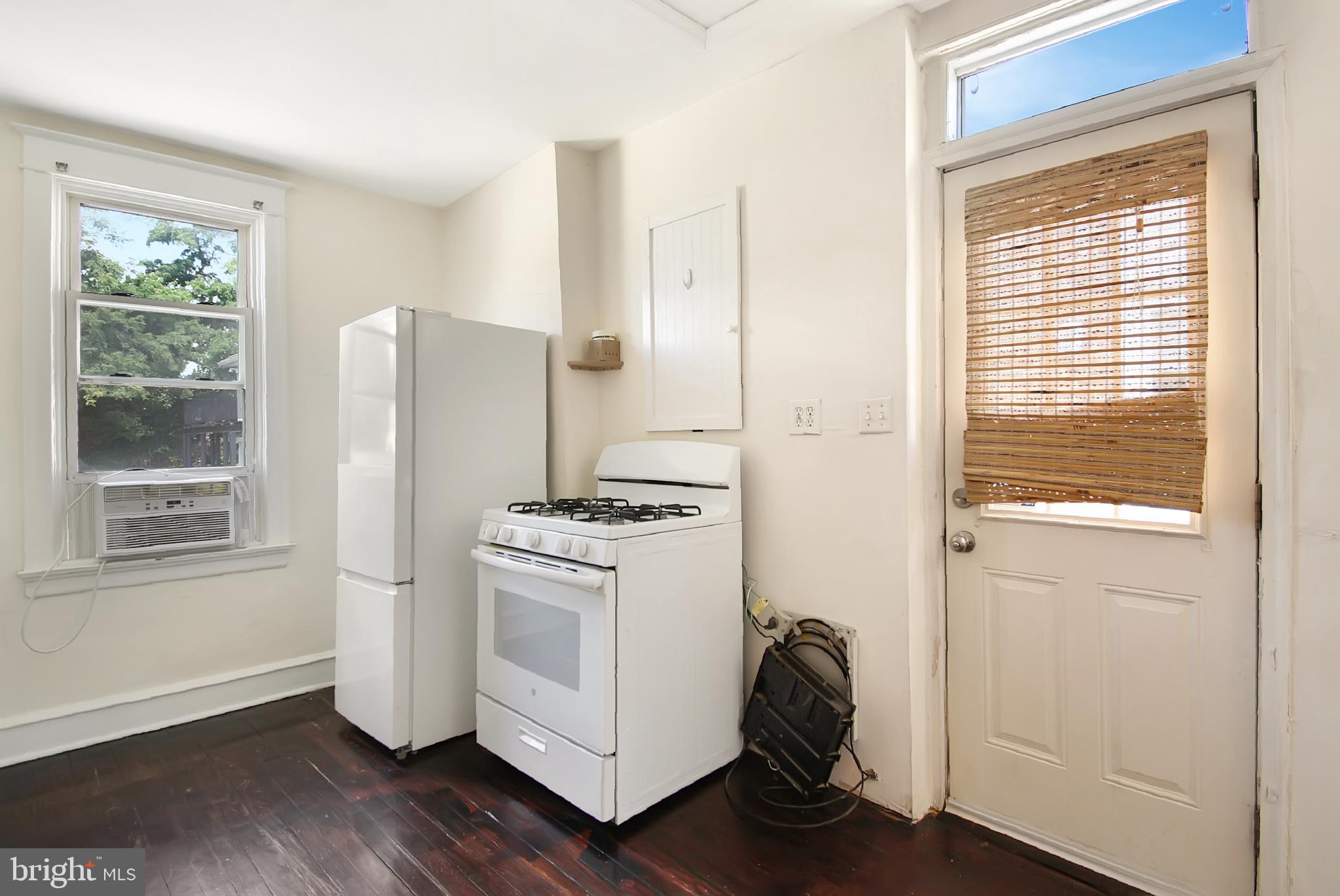 16 E EAGLE ROAD