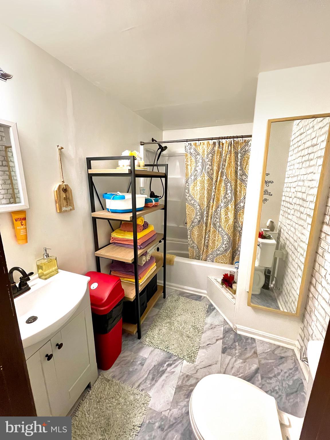 FREDERICKTOWNE VILLAGE - Residential