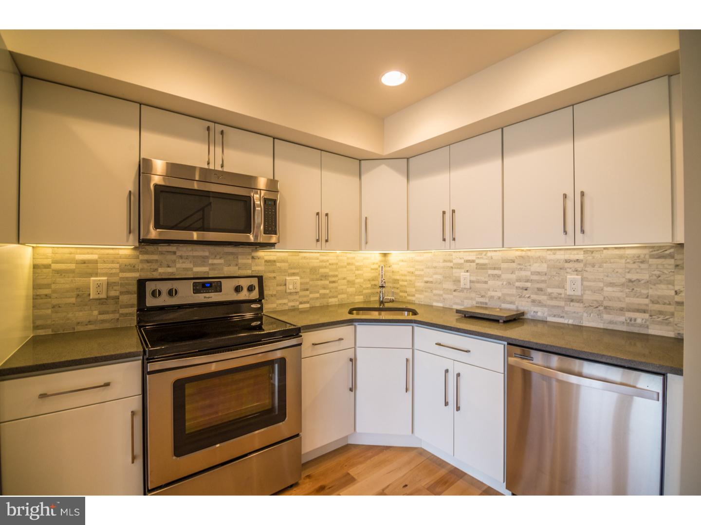 POINT BREEZE - Residential