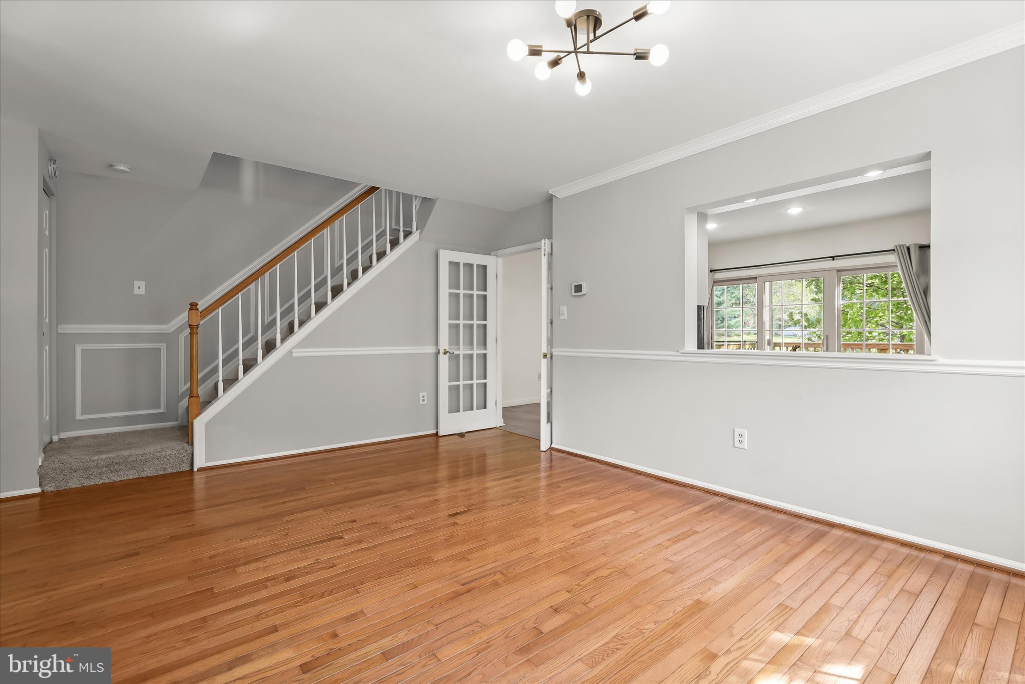 CROMWELL STATION - Residential