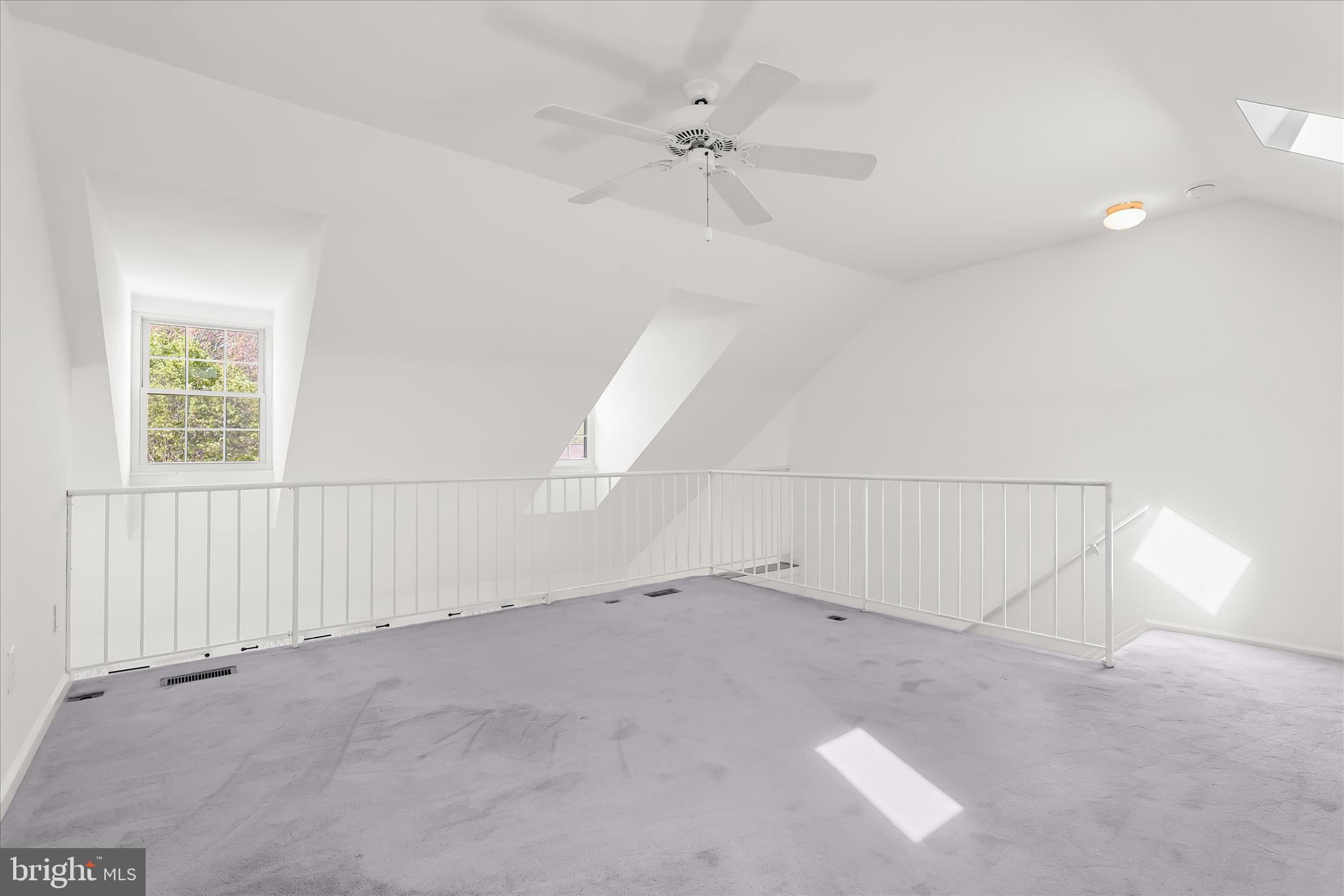 CROMWELL STATION - Residential