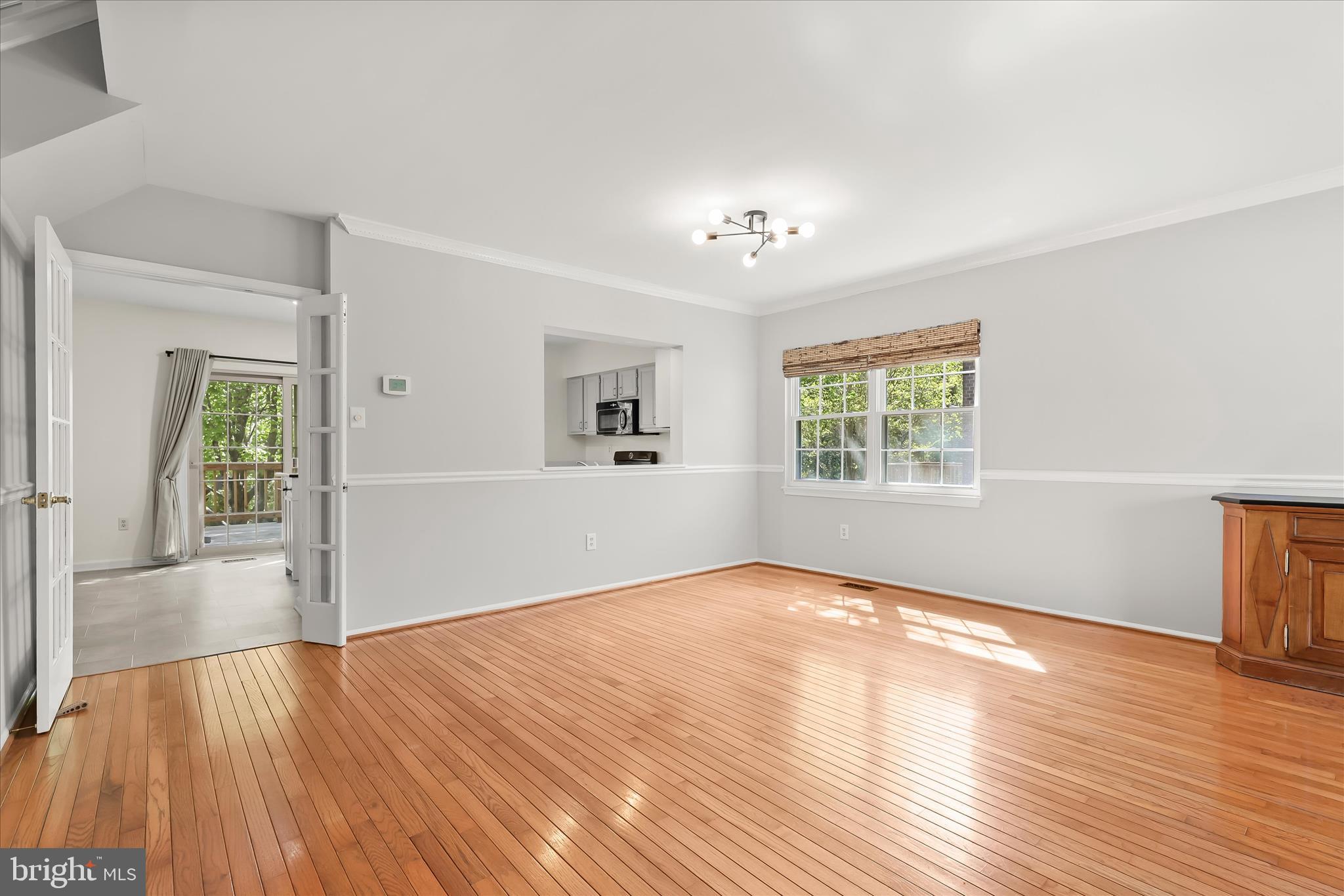 CROMWELL STATION - Residential