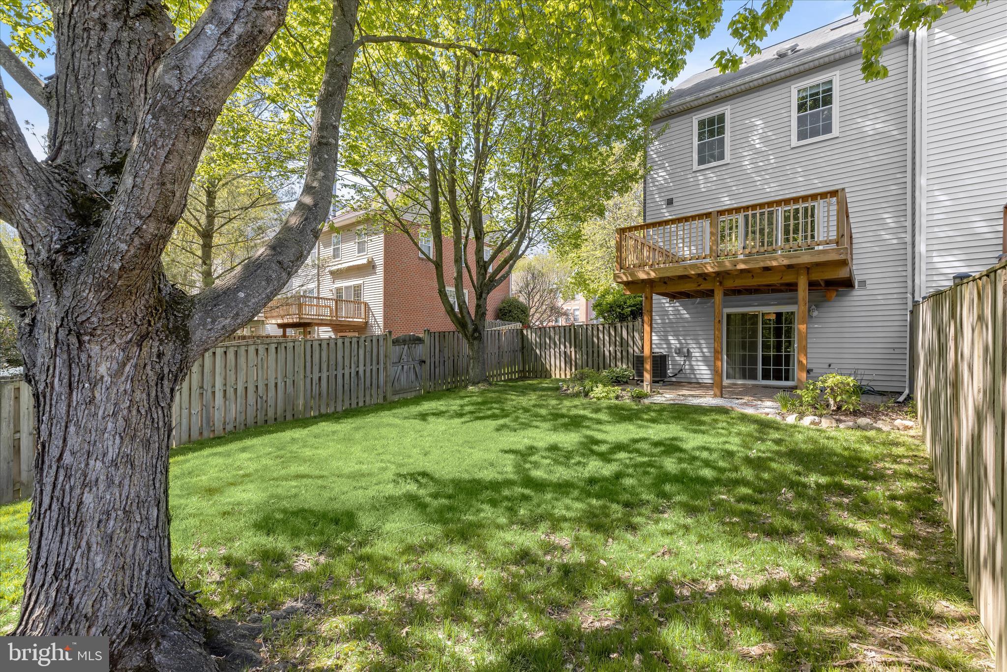 CROMWELL STATION - Residential