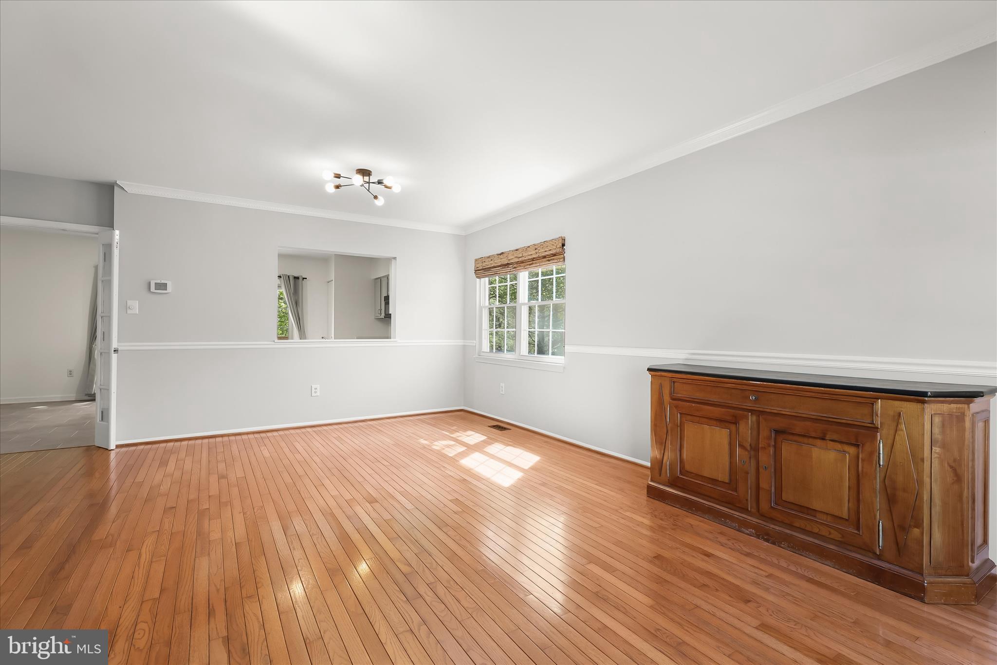 CROMWELL STATION - Residential