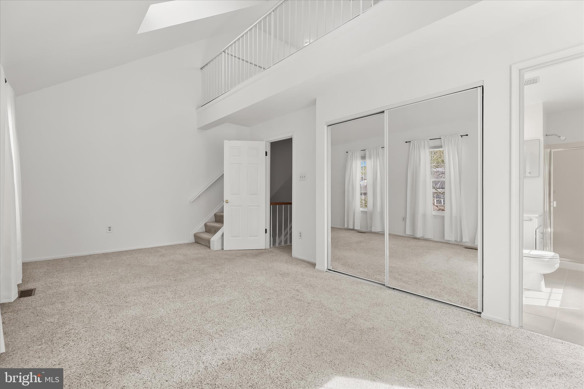 CROMWELL STATION - Residential