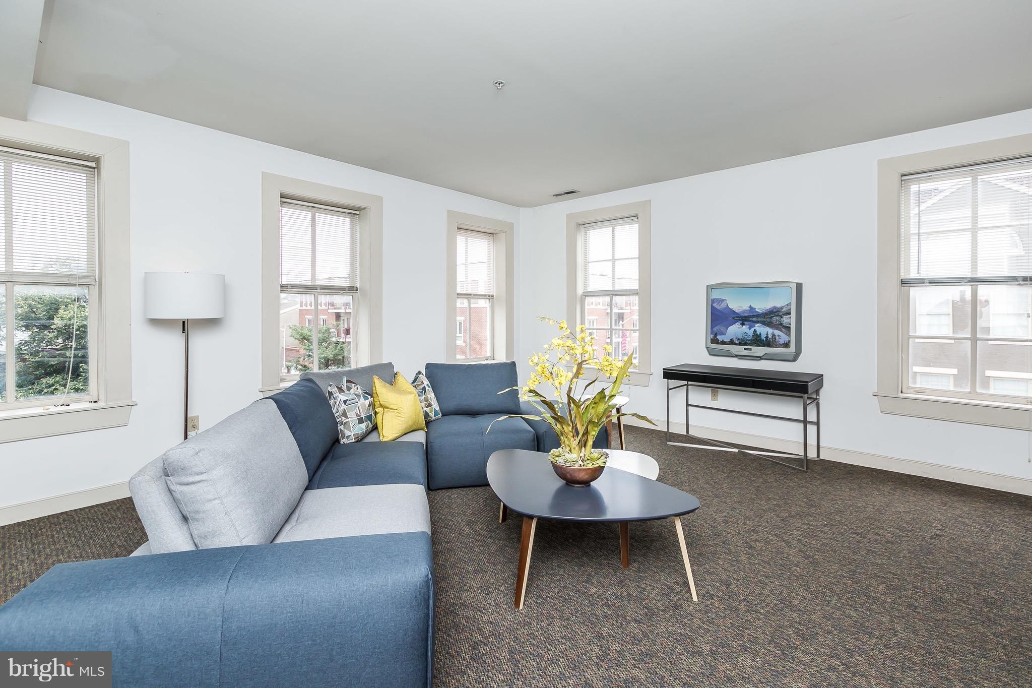 FEDERAL HILL HISTORIC DISTRICT - Residential Lease