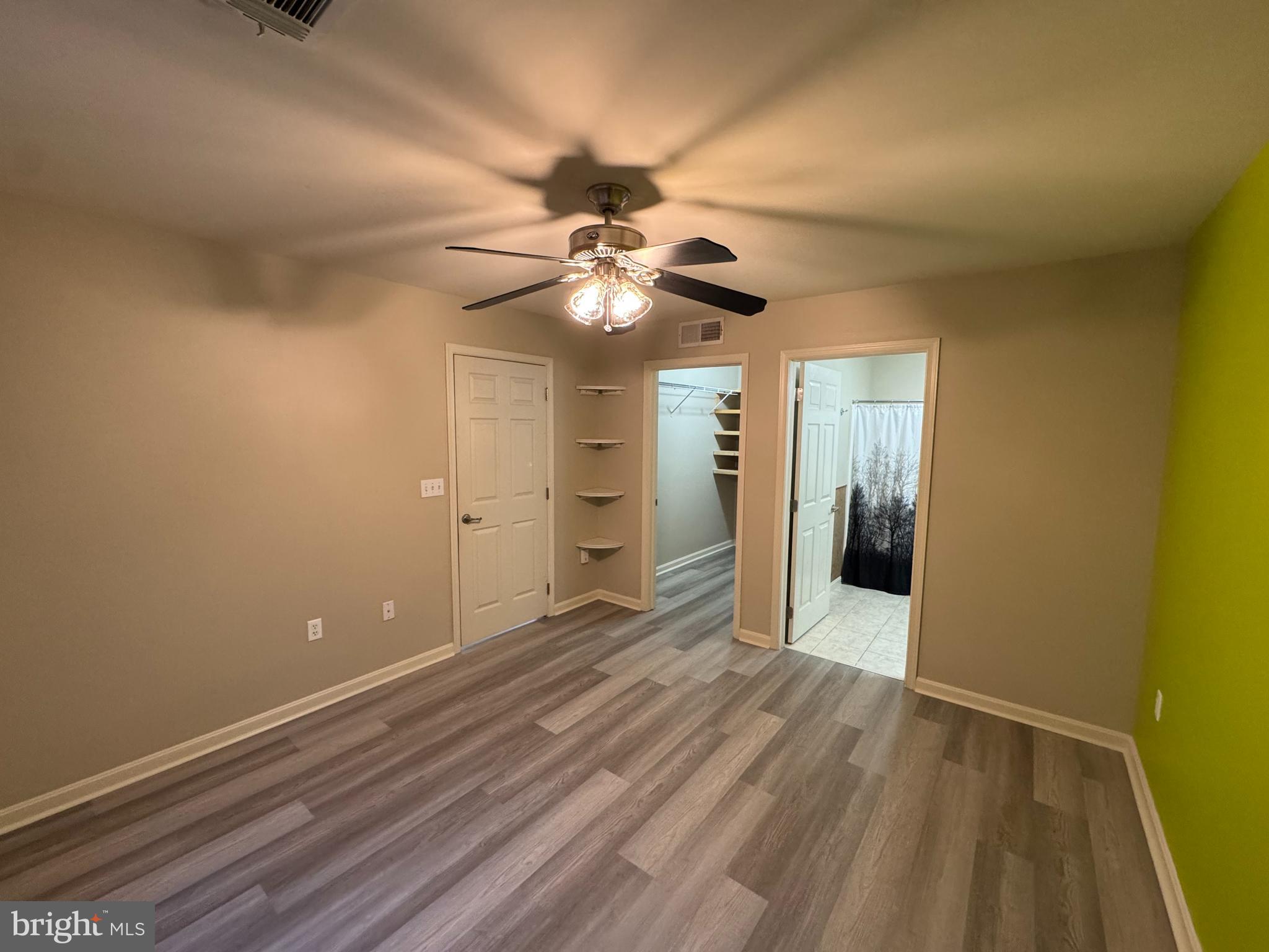 SOUTHAMPTON CUMBERLAND - Residential