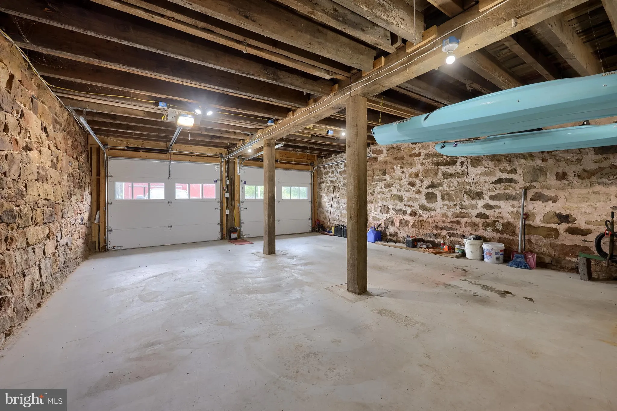 Lititz, Pennsylvania 17543, United States, 4 Bedrooms Bedrooms, ,3 BathroomsBathrooms,Residential,Active,200624