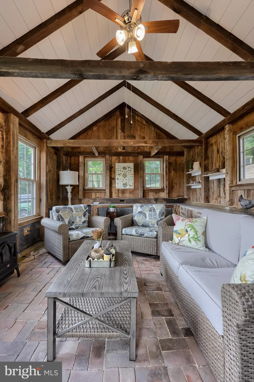 Lititz, Pennsylvania 17543, United States, 4 Bedrooms Bedrooms, ,3 BathroomsBathrooms,Residential,Active,200624