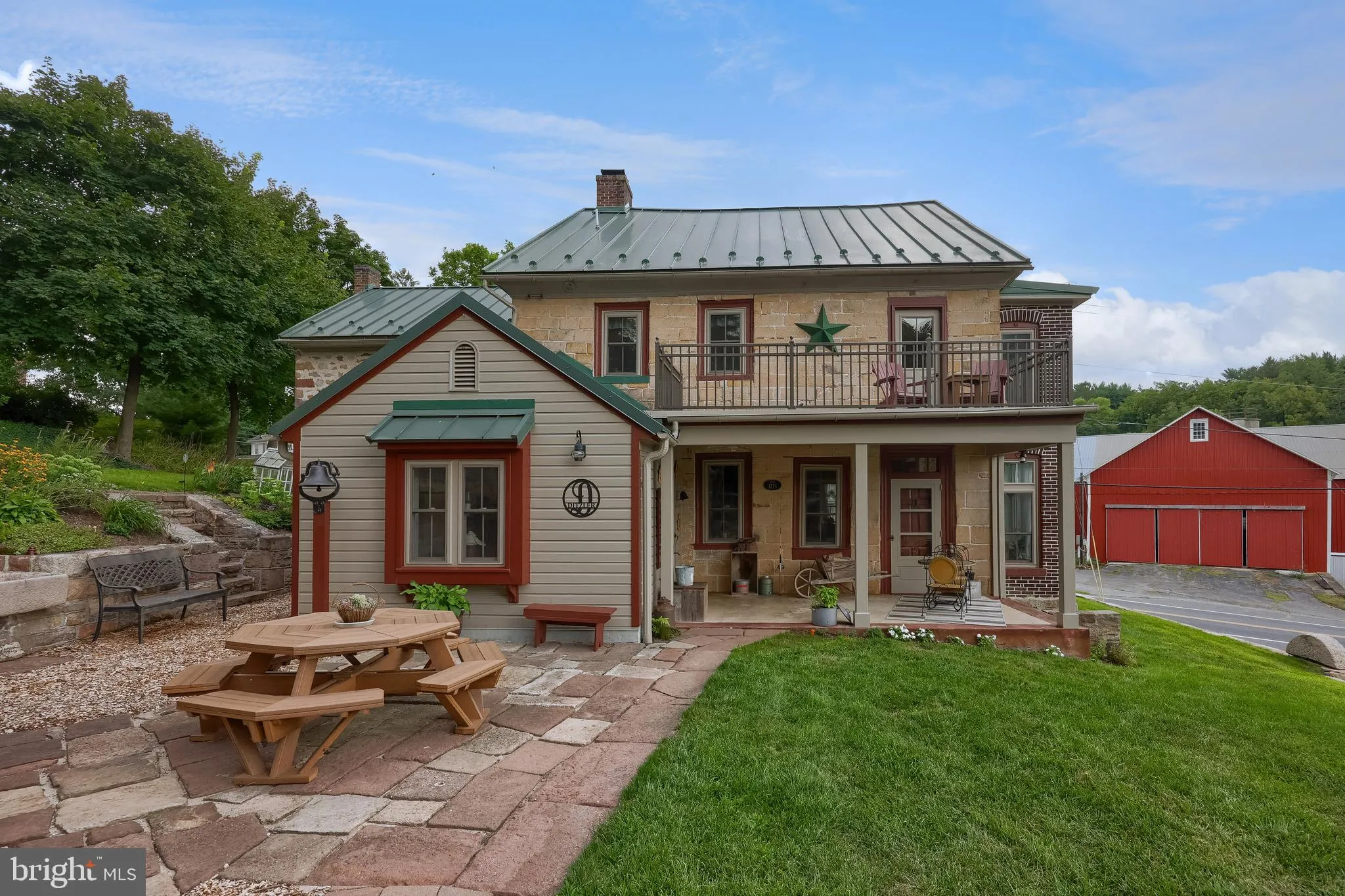 Lititz, Pennsylvania 17543, United States, 4 Bedrooms Bedrooms, ,3 BathroomsBathrooms,Residential,Active,200624