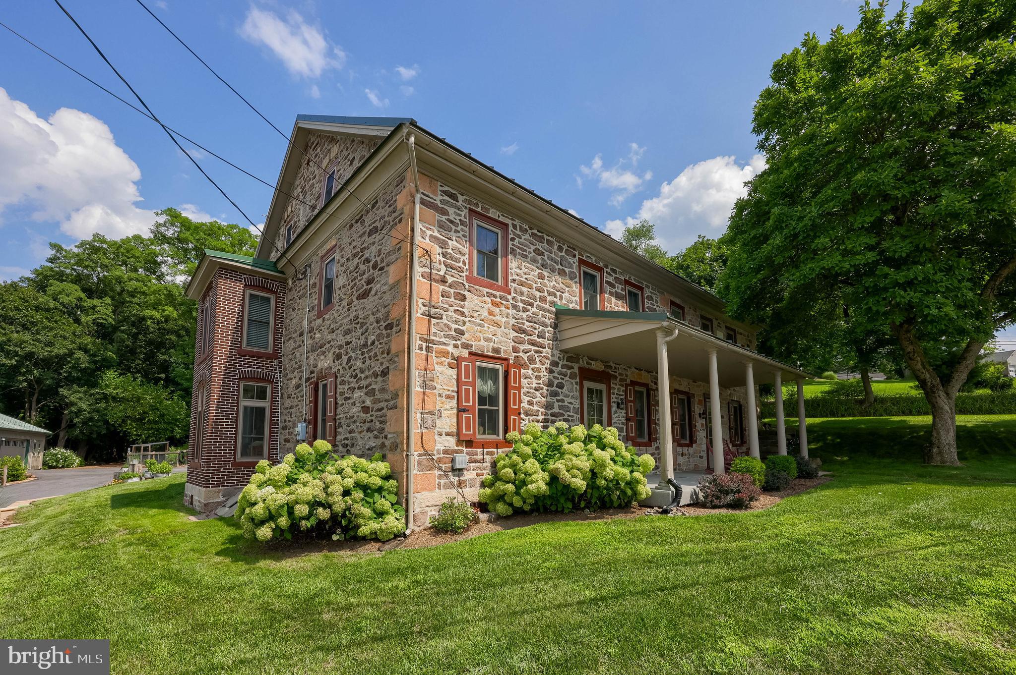 335 N CLAY ROAD