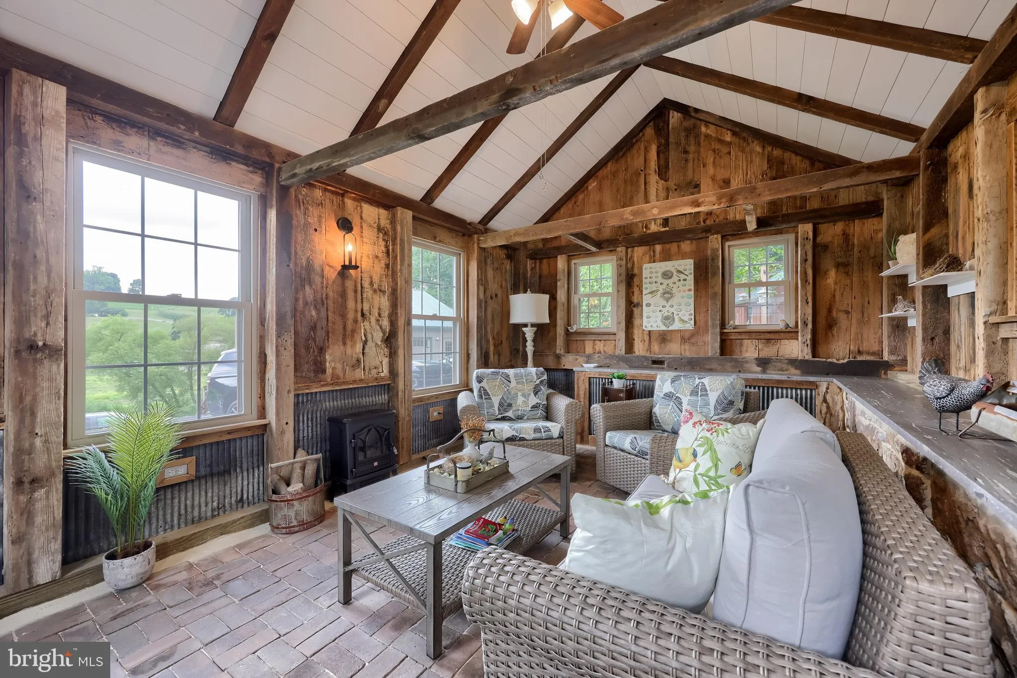 Lititz, Pennsylvania 17543, United States, 4 Bedrooms Bedrooms, ,3 BathroomsBathrooms,Residential,Active,200624