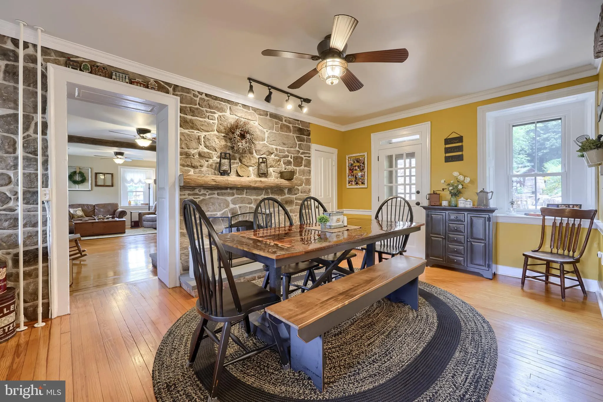 Lititz, Pennsylvania 17543, United States, 4 Bedrooms Bedrooms, ,3 BathroomsBathrooms,Residential,Active,200624