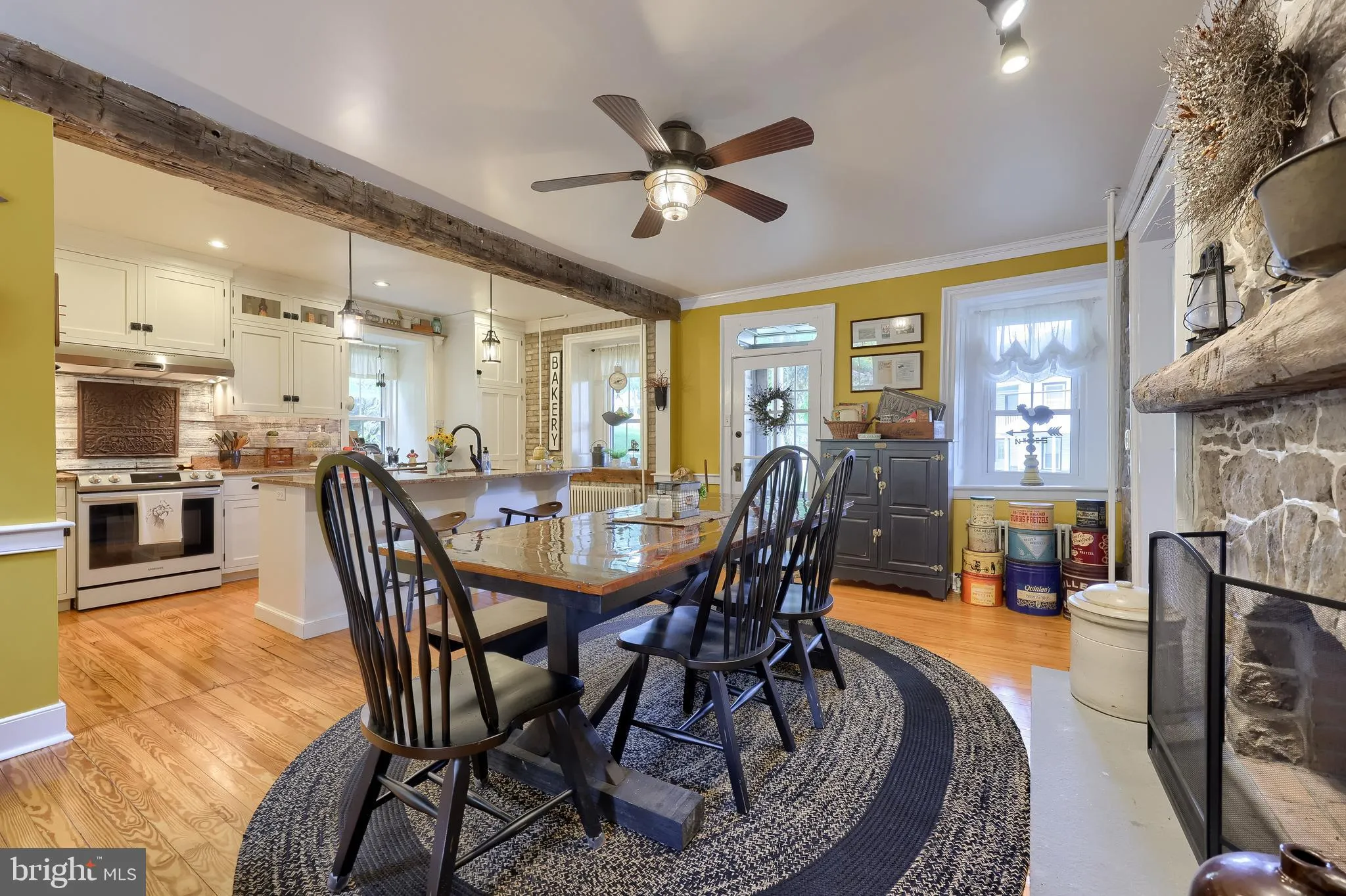 Lititz, Pennsylvania 17543, United States, 4 Bedrooms Bedrooms, ,3 BathroomsBathrooms,Residential,Active,200624