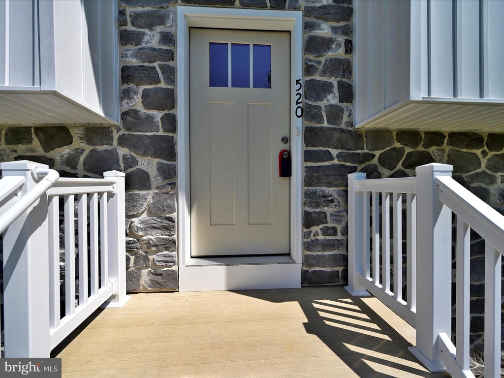 Photo of 520 Betty Lane, COLUMBIA, PA 17512 (MLS # PALA2072026)