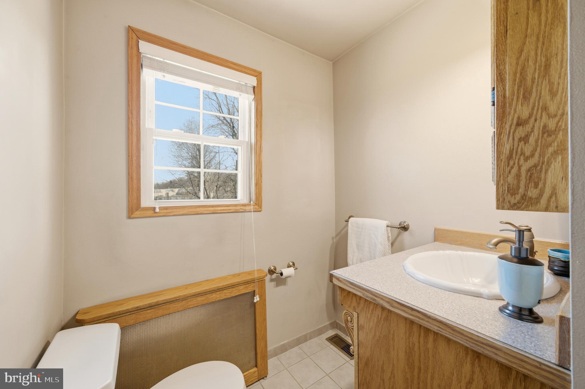 CONSHOHOCKEN - Residential