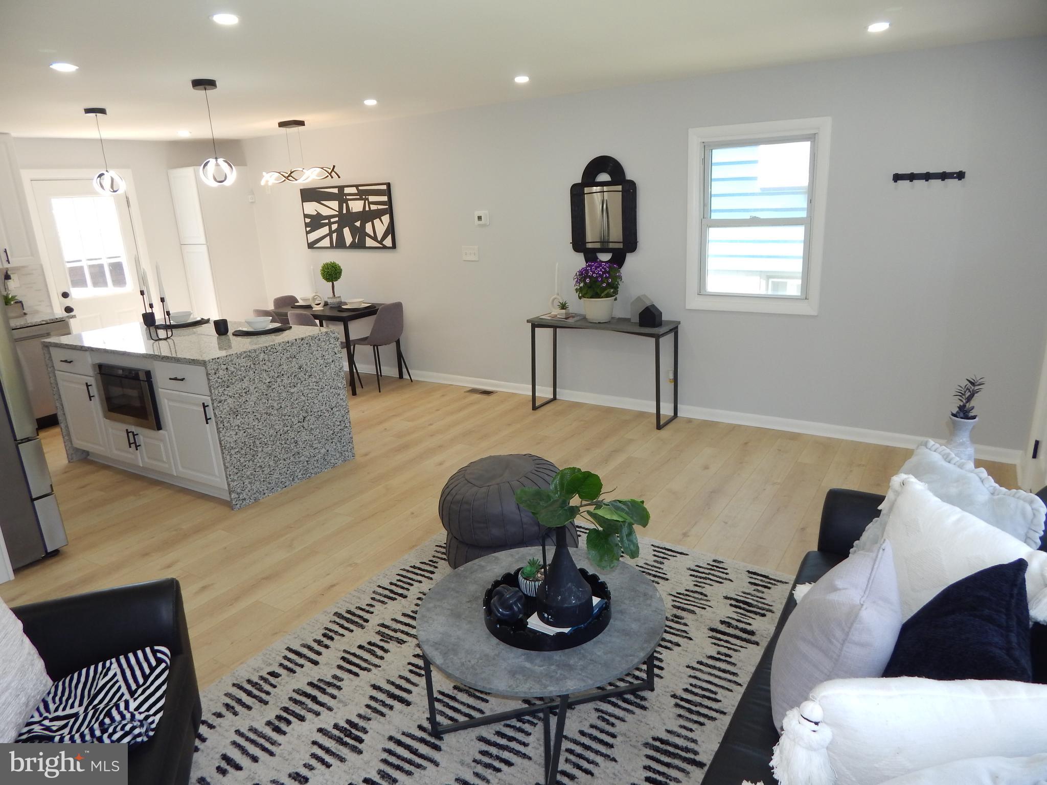 CHARLTON HEIGHTS - Residential