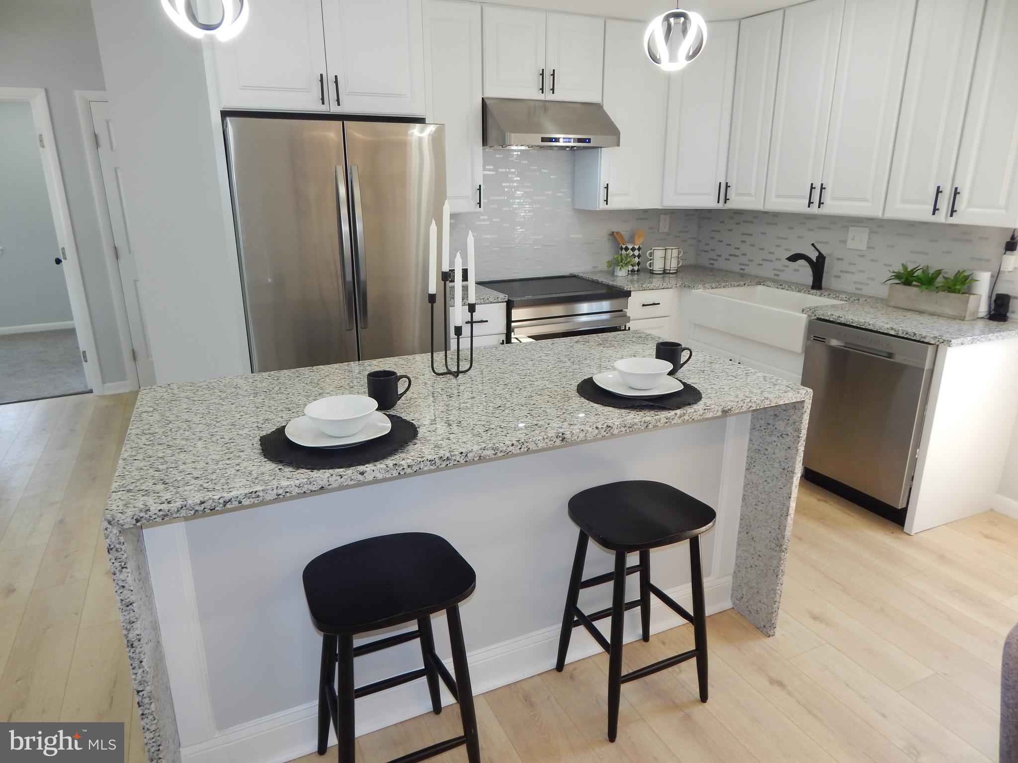 CHARLTON HEIGHTS - Residential