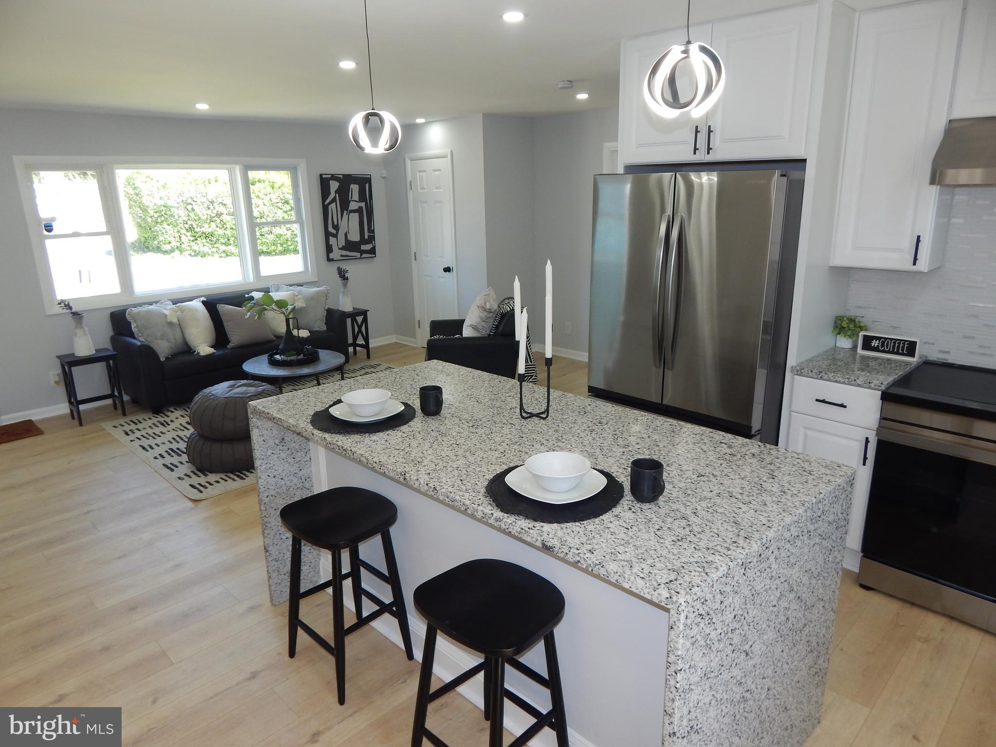 CHARLTON HEIGHTS - Residential