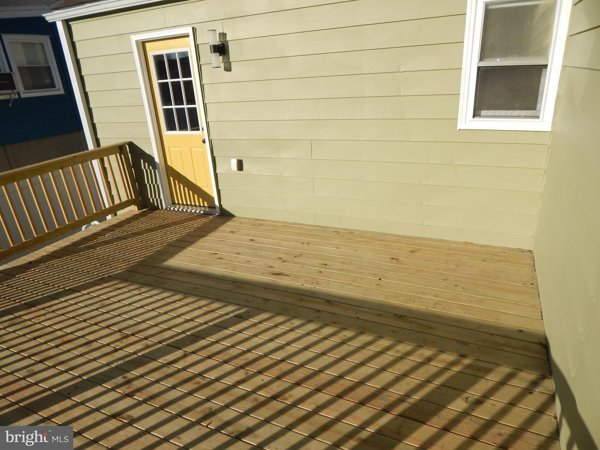 CHARLTON HEIGHTS - Residential