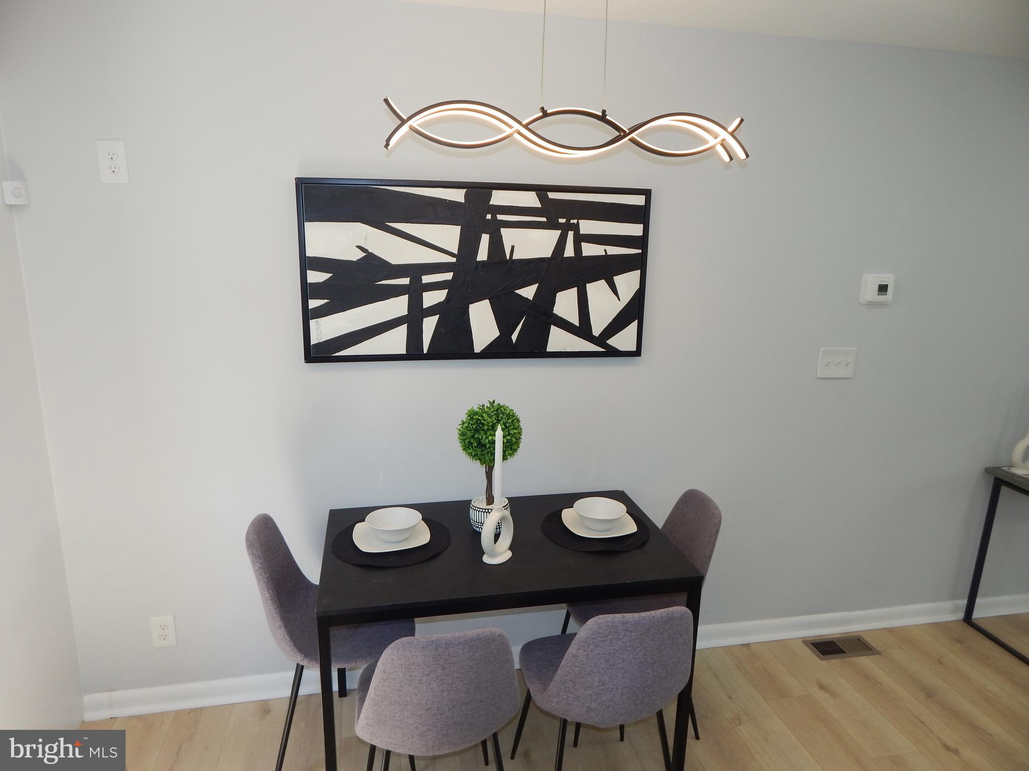 CHARLTON HEIGHTS - Residential