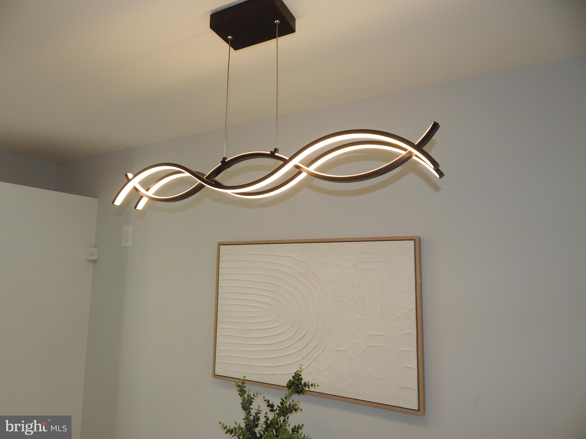 CHARLTON HEIGHTS - Residential