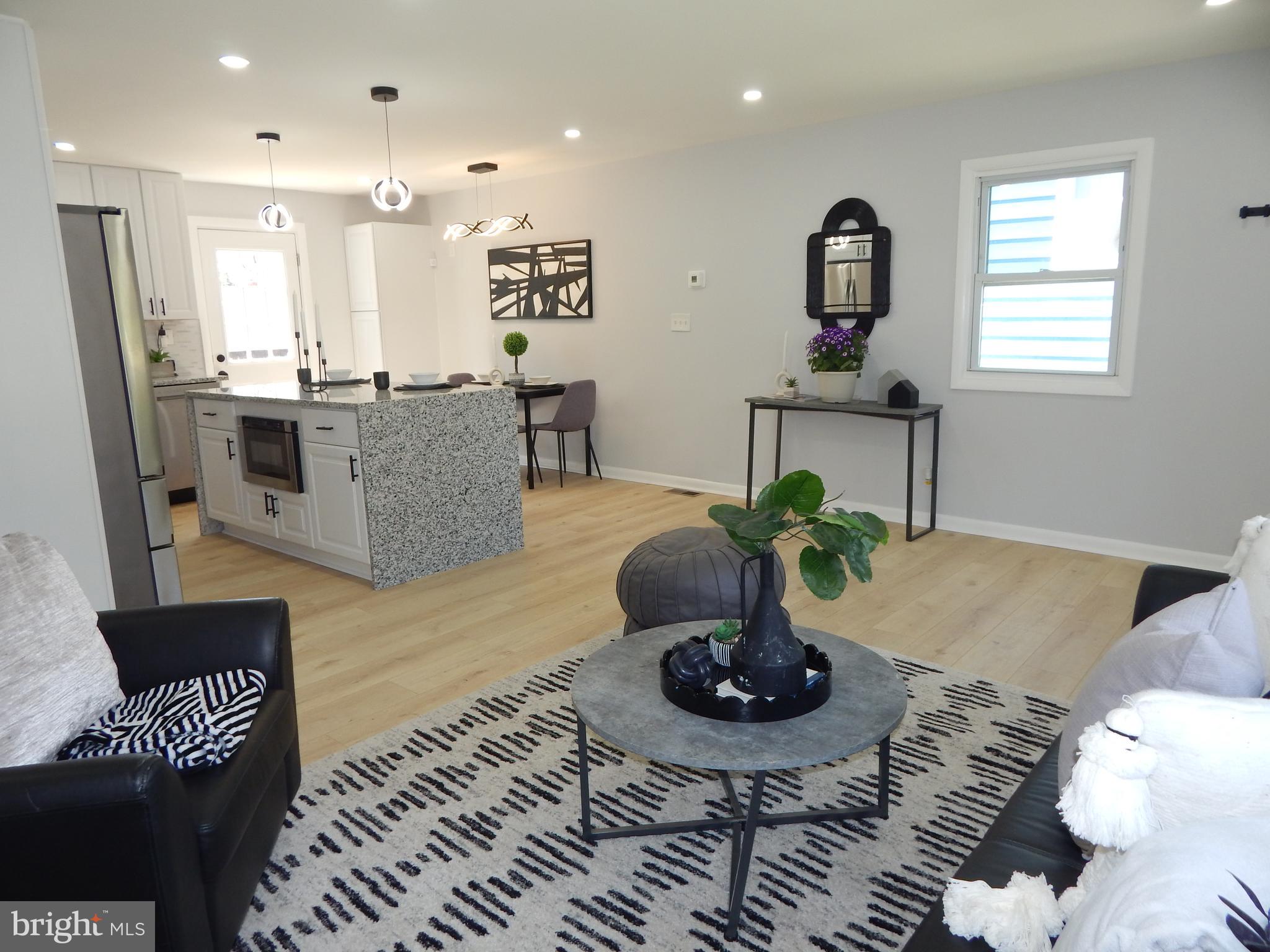 CHARLTON HEIGHTS - Residential