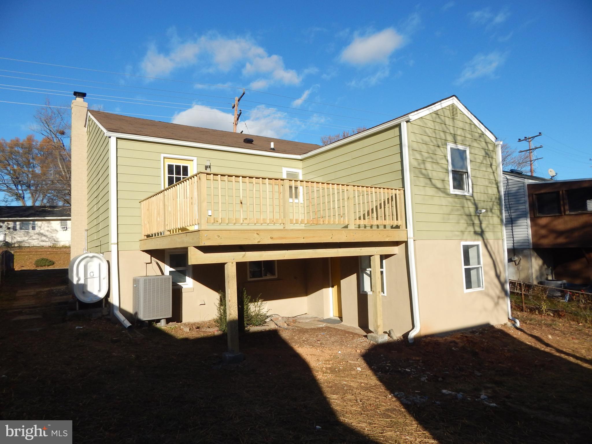 CHARLTON HEIGHTS - Residential