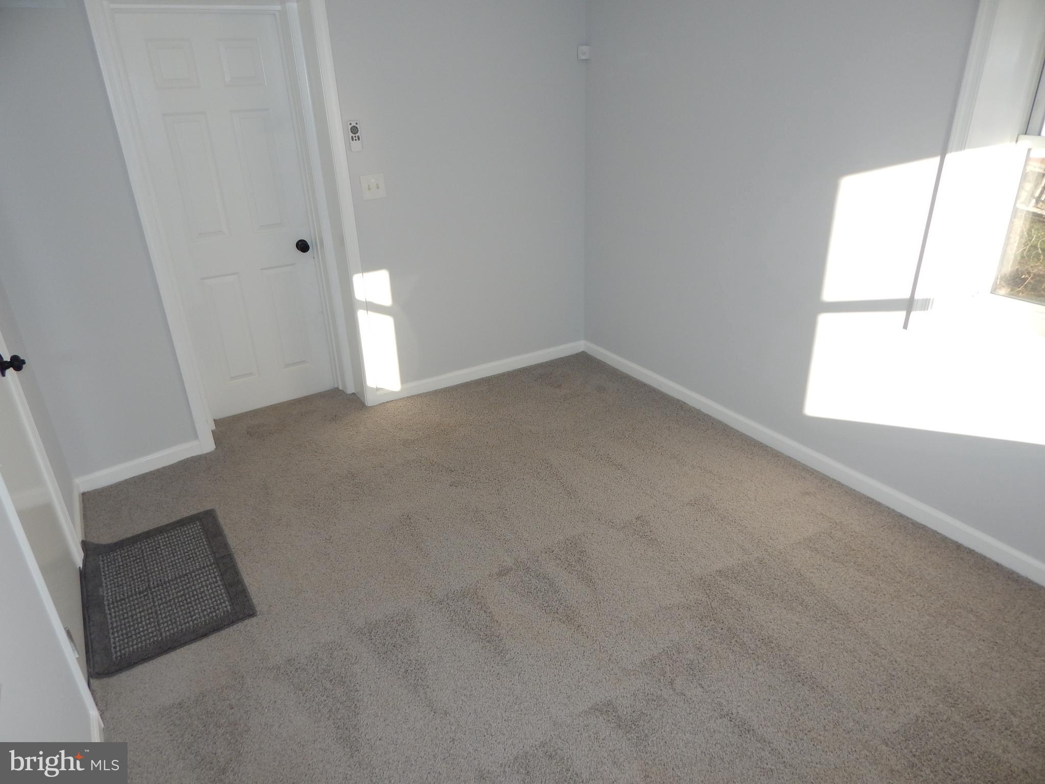 CHARLTON HEIGHTS - Residential