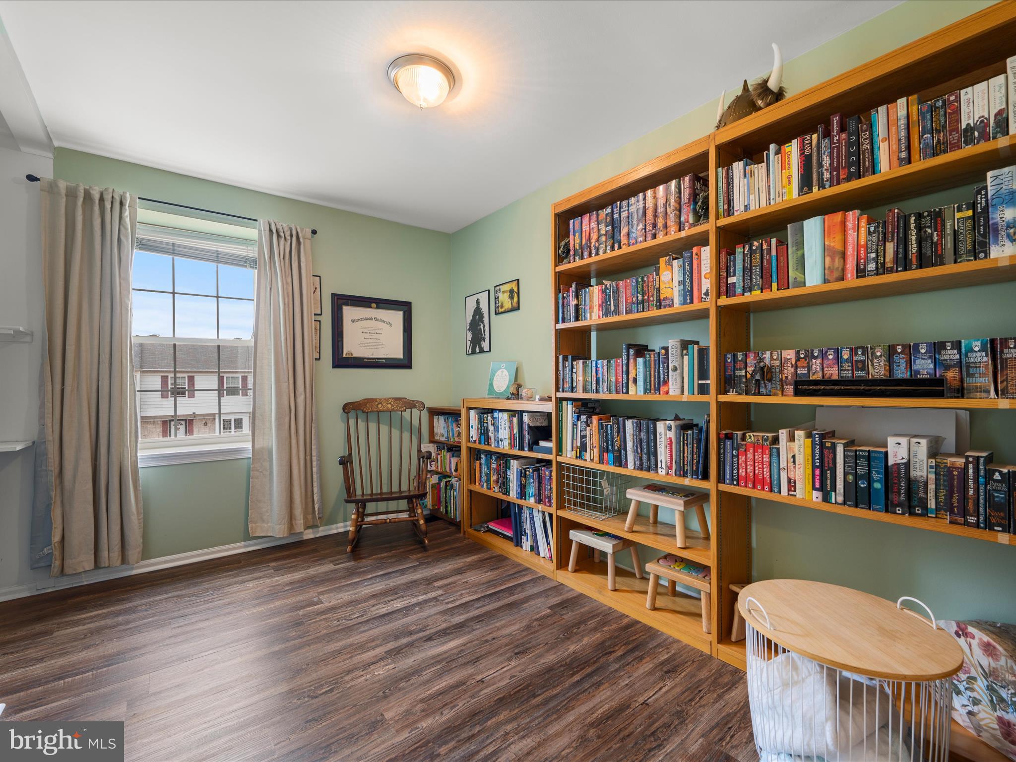 LAKE RIDGE - Residential