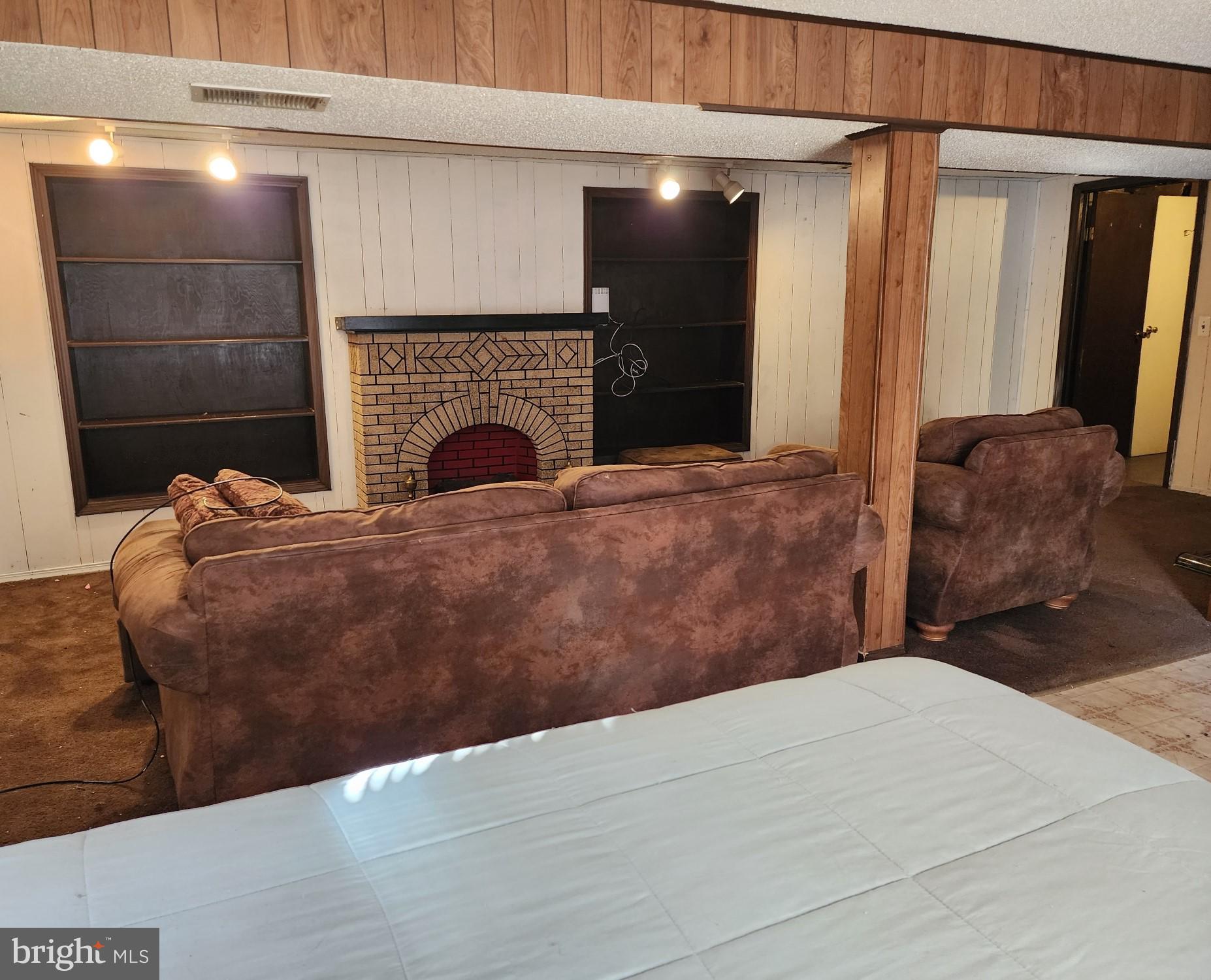 GARDEN VIEW HOMES - Residential