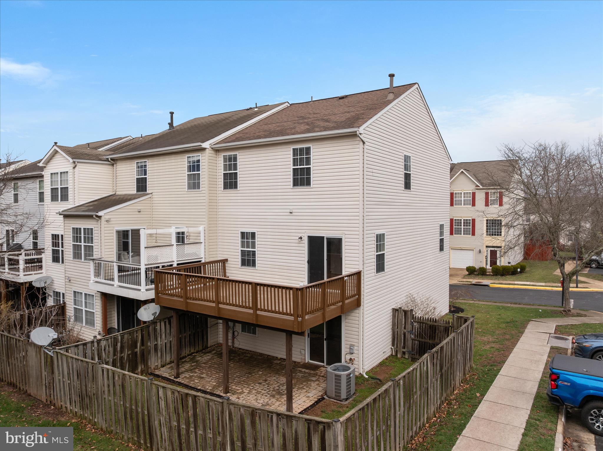 POTOMAC STATION - Residential