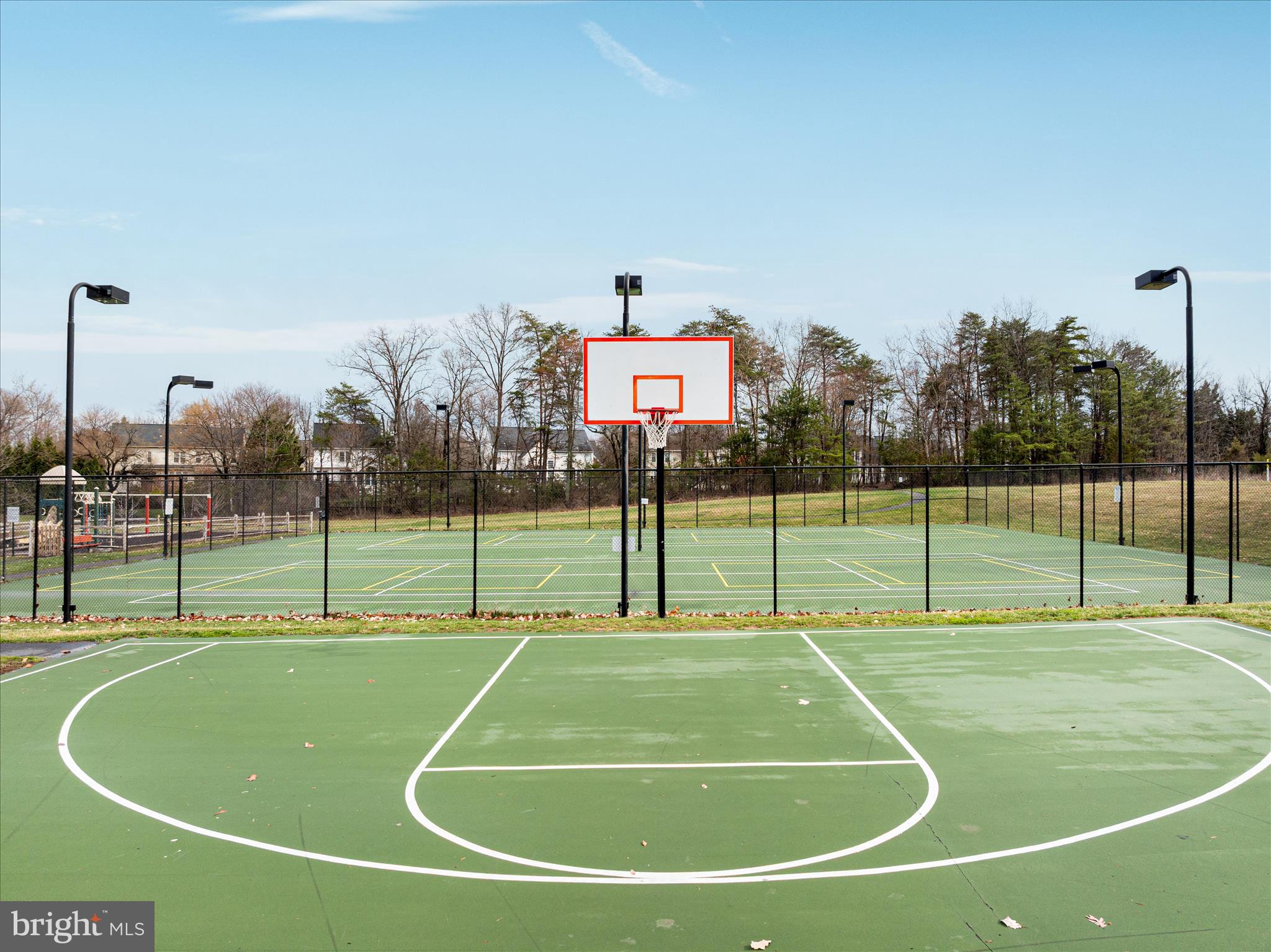 POTOMAC STATION - Residential