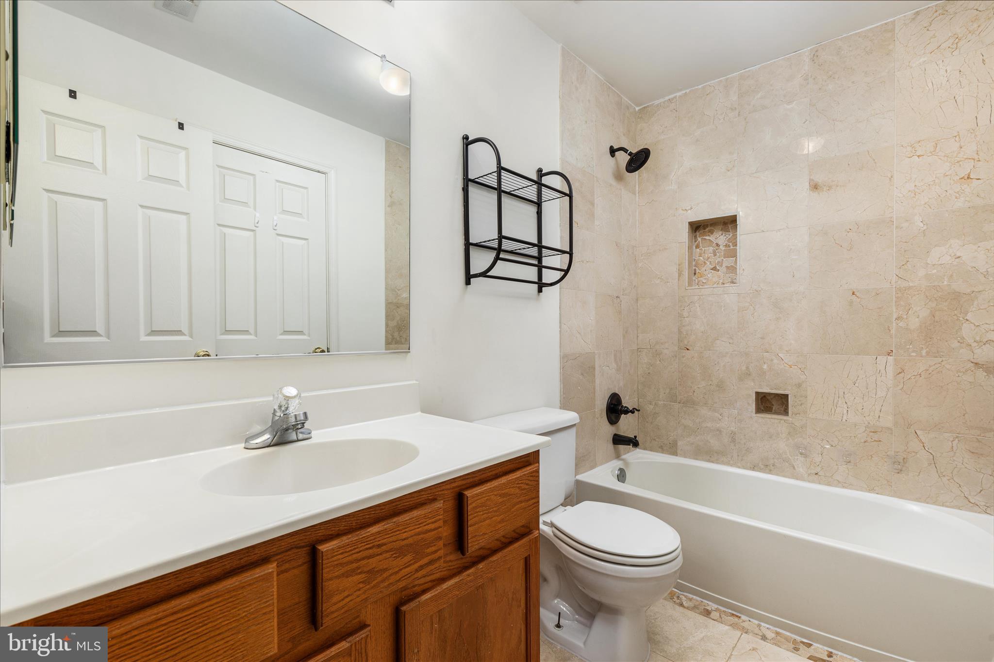 POTOMAC STATION - Residential