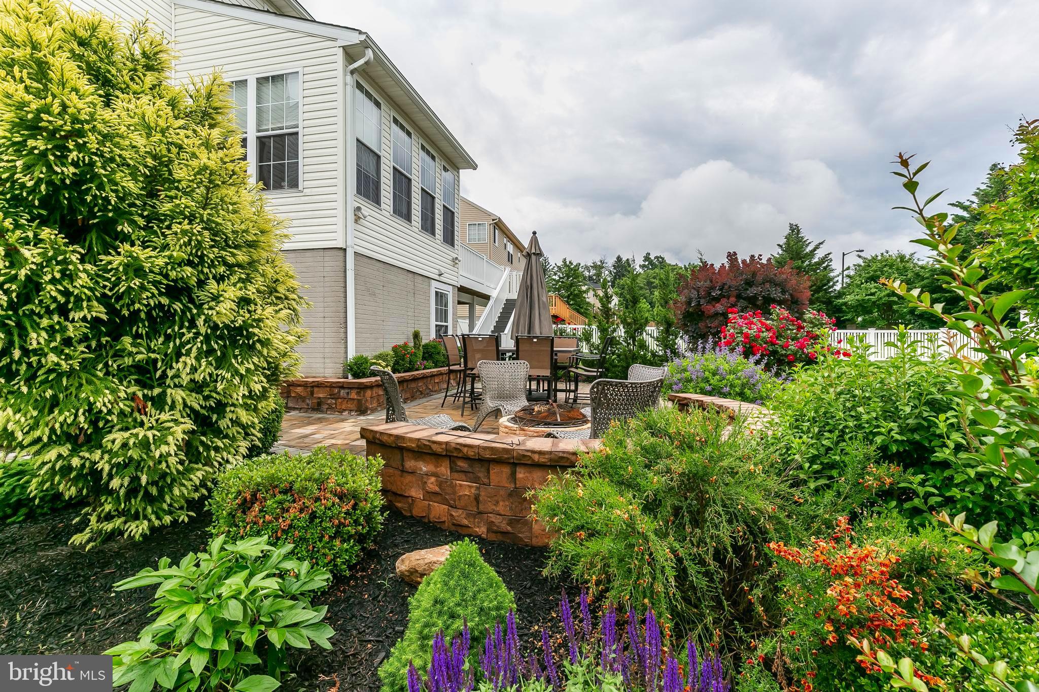 MONMOUTH MEADOWS - Residential