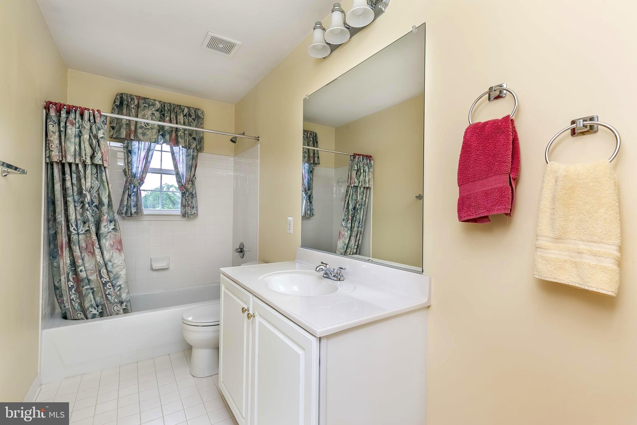 MONMOUTH MEADOWS - Residential