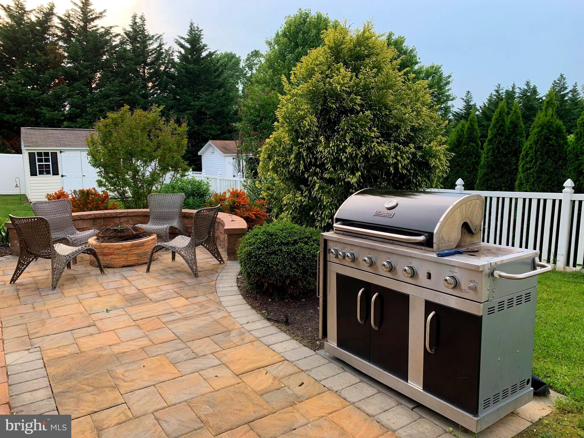 MONMOUTH MEADOWS - Residential