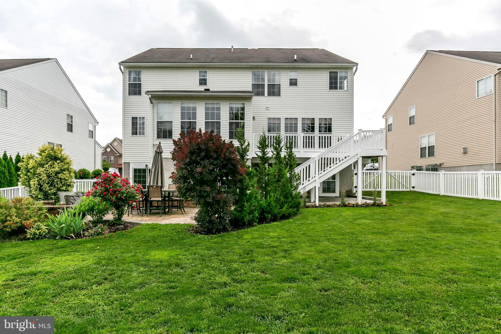 MONMOUTH MEADOWS - Residential