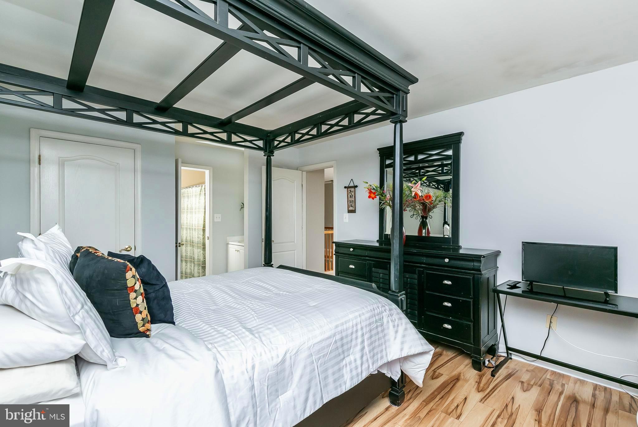 MONMOUTH MEADOWS - Residential