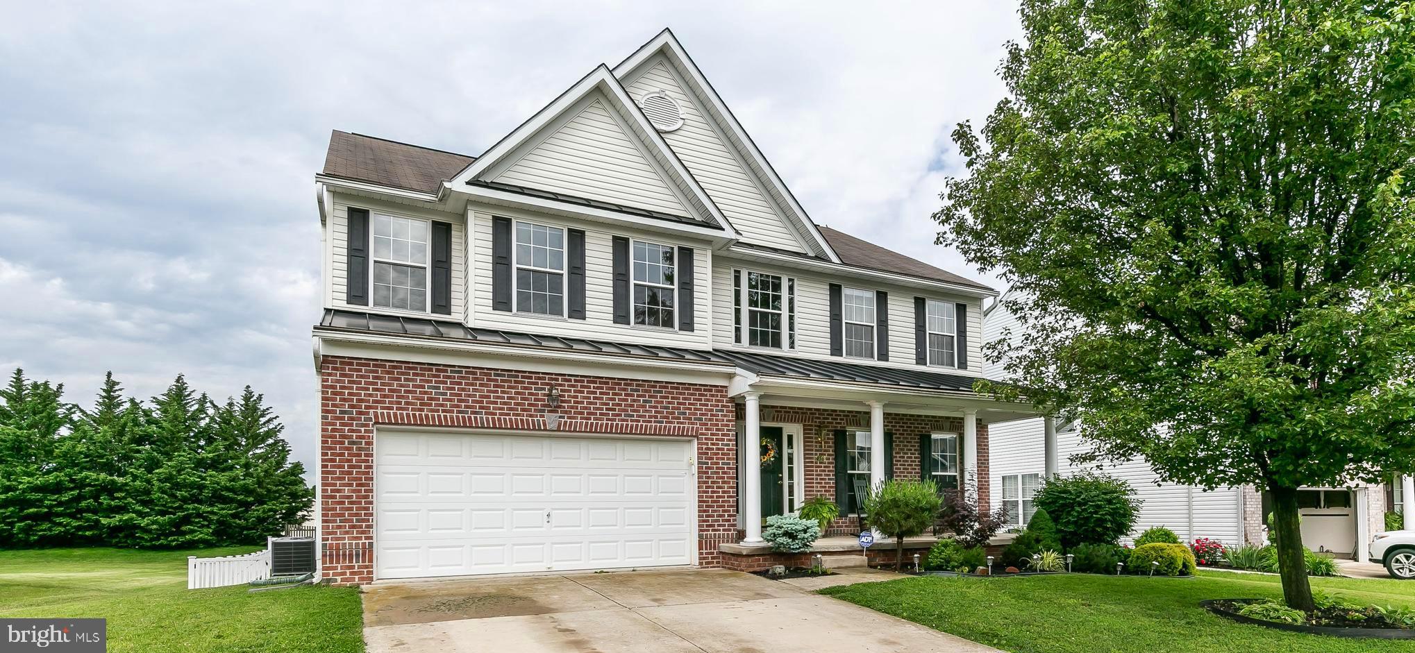 MONMOUTH MEADOWS - Residential