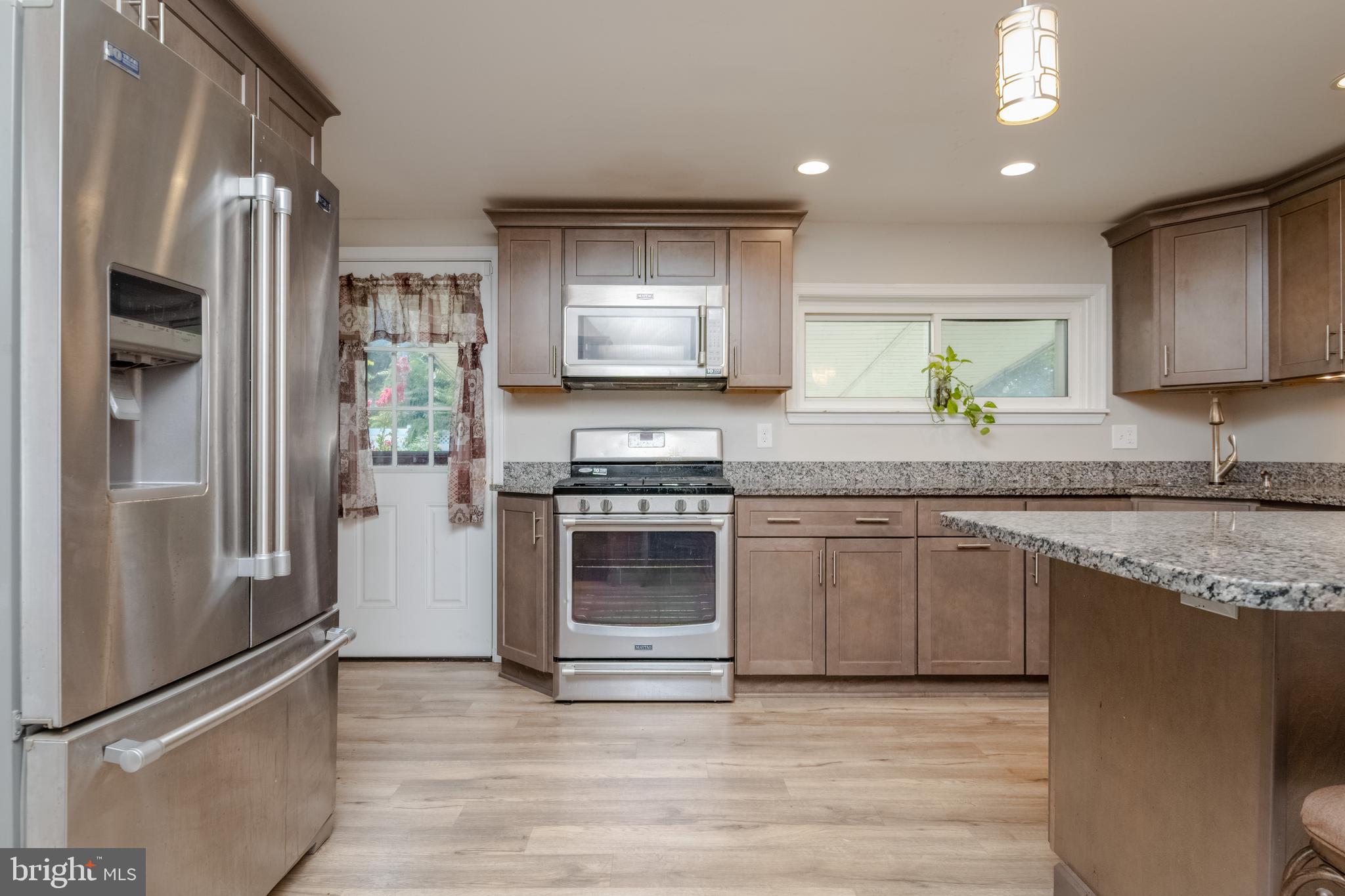 OVERLEA - Residential