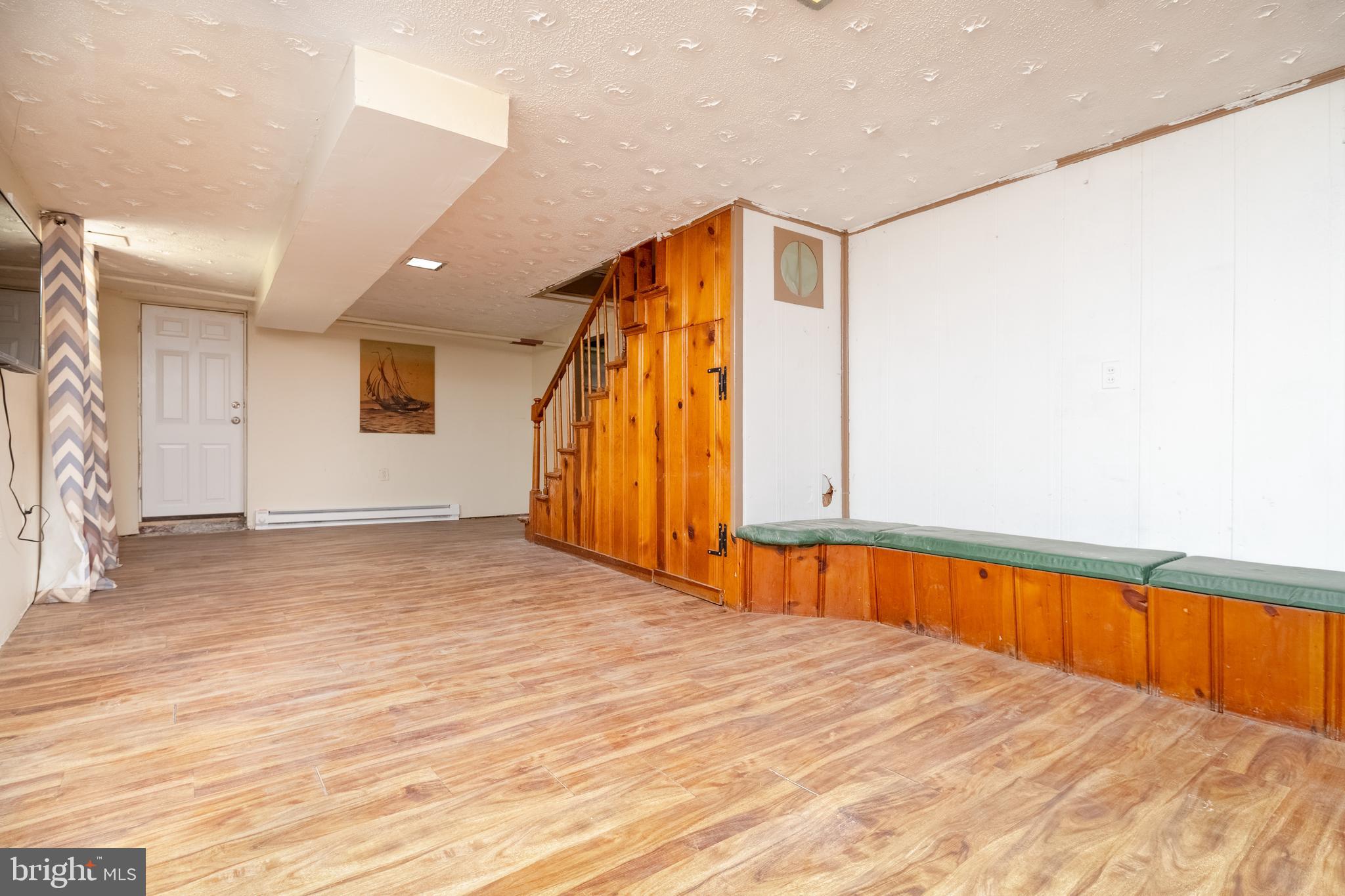 OVERLEA - Residential